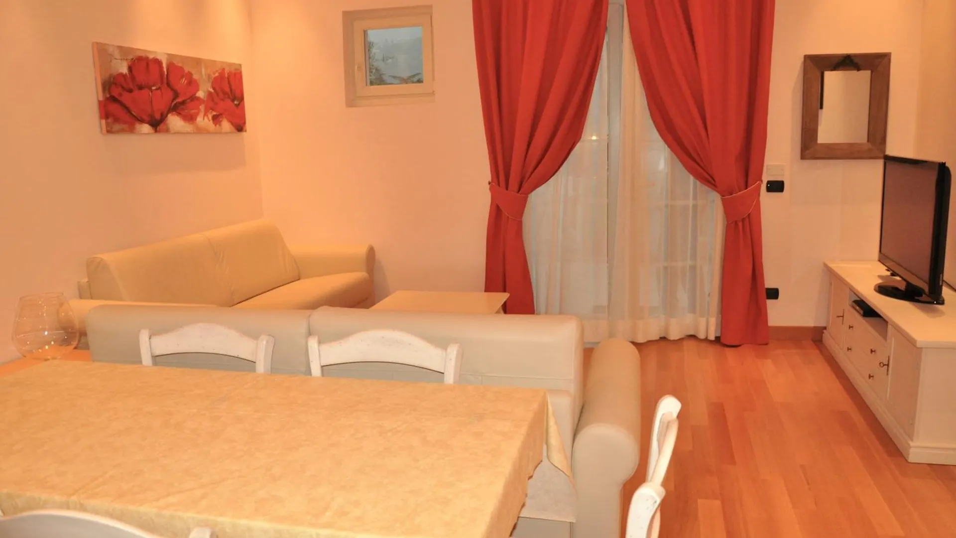 Giardino Dei Colori Dianella Appartamenti Pool Relax &Family Friendly Toscolano Maderno 0*,