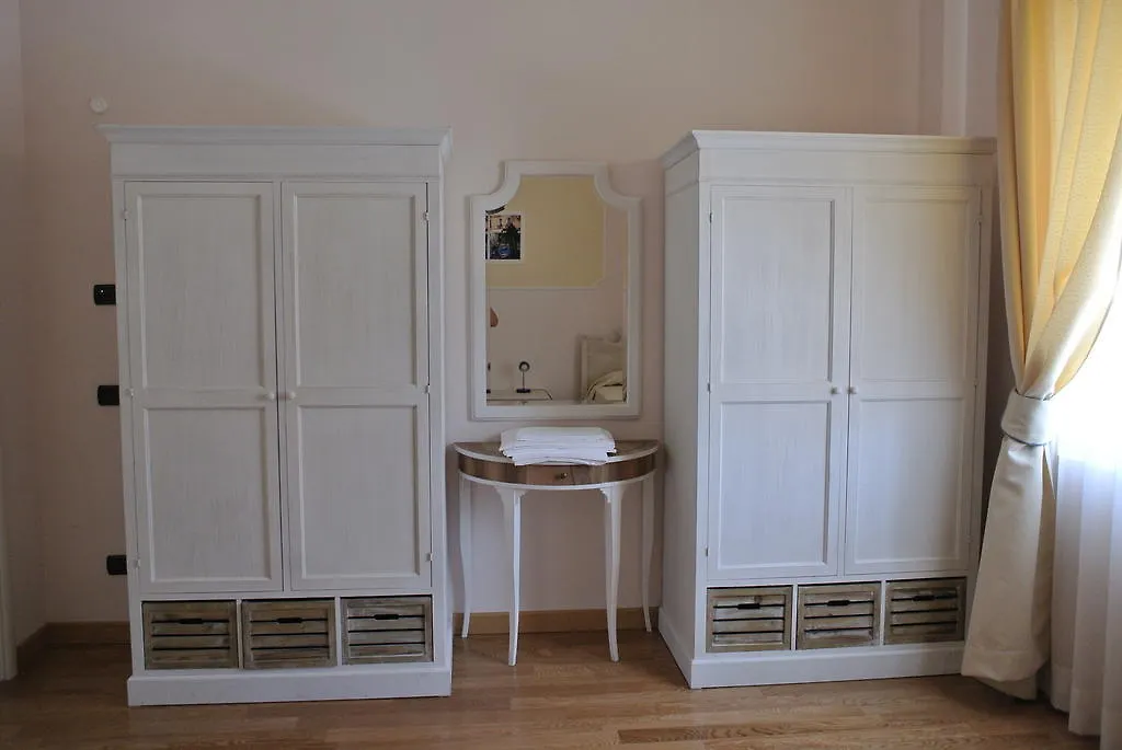 Appartement Giardino Dei Colori Dianella Appartamenti Pool Relax &Family Friendly Toscolano Maderno