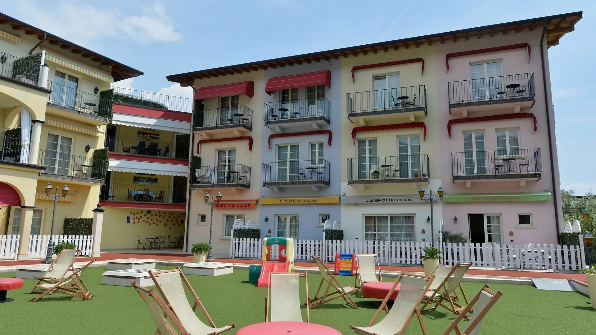 Giardino Dei Colori Dianella Appartamenti Pool Relax &Family Friendly Toscolano Maderno